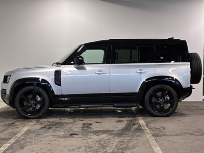 LAND ROVER DEFENDER - 9