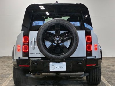 LAND ROVER DEFENDER - 7