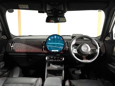 2024 MINI COOPER COUNTRYMAN photo 4