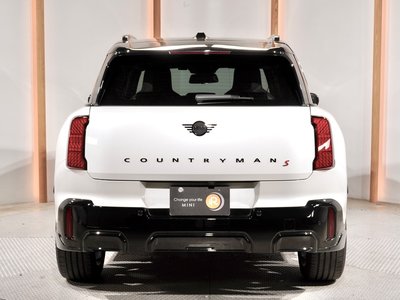 2024 MINI COOPER COUNTRYMAN photo 9