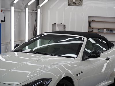 صورة مصغرة 20 لـ 2015 Maserati GRANCABRIO