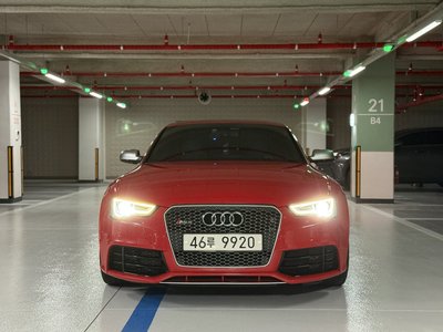 AUDI RS5 - 2