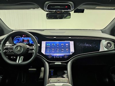 MERCEDES-BENZ EQS - 4