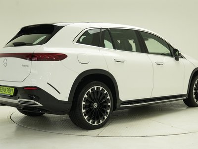 MERCEDES-BENZ EQS - 5