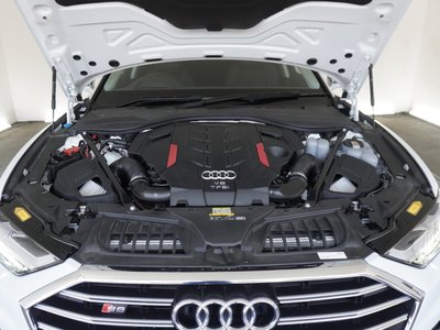 AUDI S8 - 7