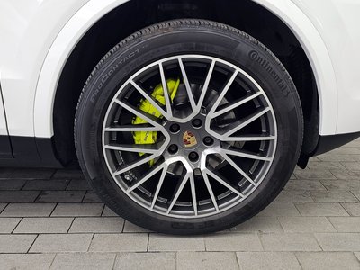 PORSCHE CAYENNE - 6