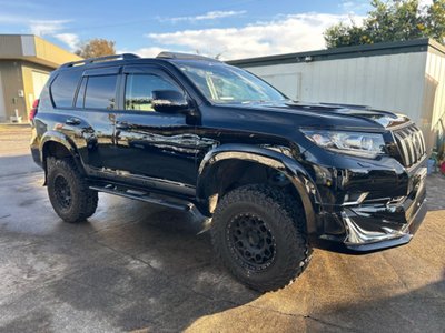 TOYOTA LAND CRUISER PRADO - 5