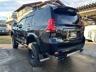 TOYOTA LAND CRUISER PRADO - 7