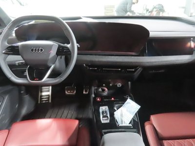 صورة 3 لـ 2025 AUDI SQ6 E-TRON