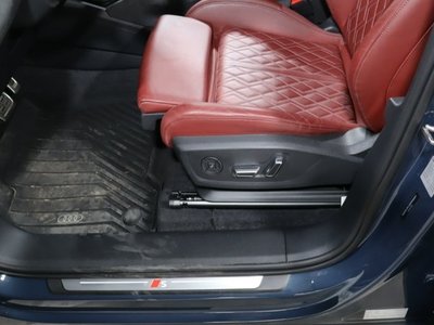 صورة 6 لـ 2025 AUDI SQ6 E-TRON