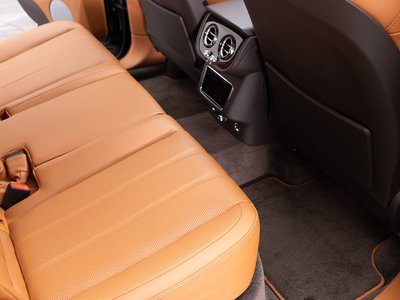 صورة مصغرة 49 لـ 2021 Bentley BENTAYGA