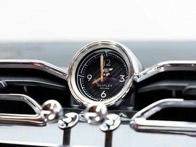 صورة مصغرة 60 لـ 2021 Bentley BENTAYGA