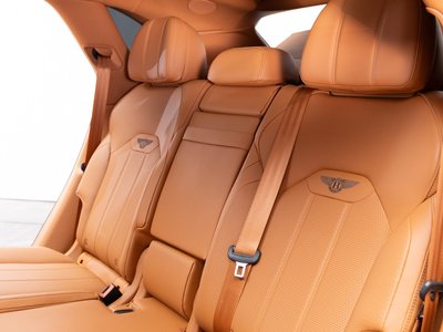 صورة مصغرة 50 لـ 2021 Bentley BENTAYGA