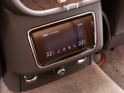 صورة مصغرة 71 لـ 2021 Bentley BENTAYGA