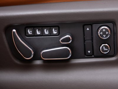 صورة مصغرة 67 لـ 2021 Bentley BENTAYGA
