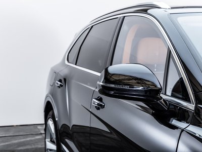 صورة مصغرة 15 لـ 2021 Bentley BENTAYGA