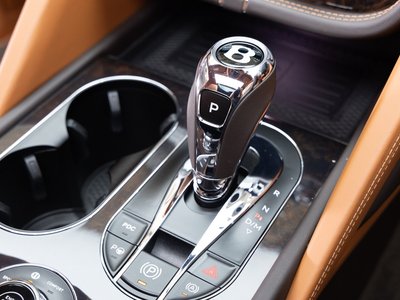 صورة مصغرة 56 لـ 2021 Bentley BENTAYGA
