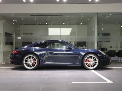 PORSCHE 911 - 6