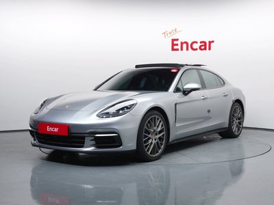 2018 Porsche PANAMERA 照片 1