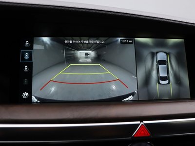 2019 Genesis G90 thumbnail 16