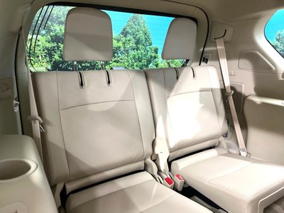 TOYOTA LAND CRUISER PRADO - 10