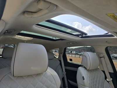 GENESIS GV80 - 10