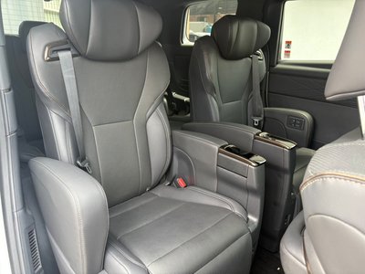2023 Toyota ALPHARD — фото 9