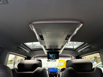 2023 Toyota ALPHARD thumbnail 42