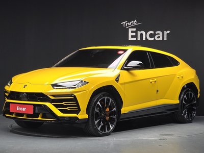 2020 Lamborghini URUS 照片 1