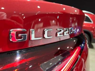 MERCEDES-BENZ GLC - 8