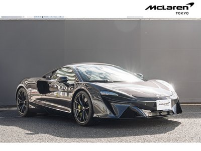 MCLAREN ARTURA