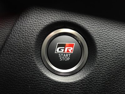2025 Toyota GR COROLLA — миниатюра 20