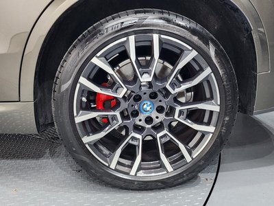 صورة 8 لـ 2024 BMW X5