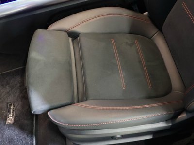 MERCEDES-BENZ EQA - 9