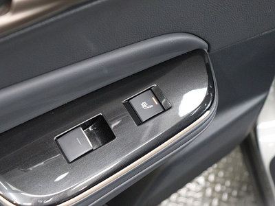 صورة مصغرة 19 لـ 2025 Toyota CROWN CROSSOVER