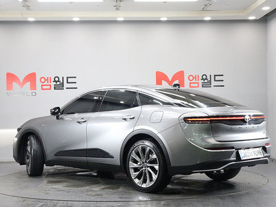 صورة 3 لـ 2025 Toyota CROWN CROSSOVER