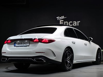MERCEDES-BENZ E-CLASS - 4