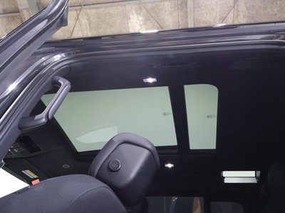 2024 LAND Rover DEFENDER thumbnail 15
