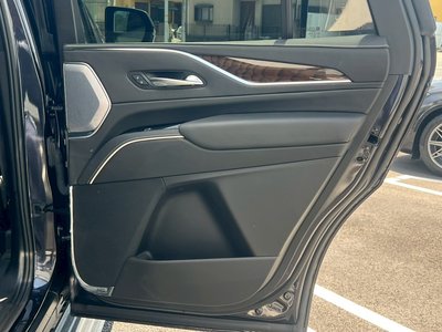 2024 Cadillac ESCALADE 缩略图 32