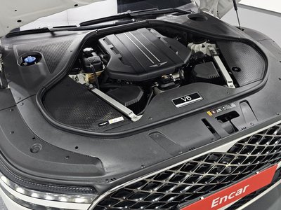 صورة 7 لـ 2022 Genesis G90 (RS4)