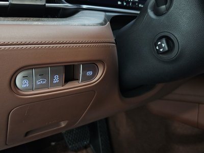 صورة مصغرة 31 لـ 2022 Genesis G90 (RS4)