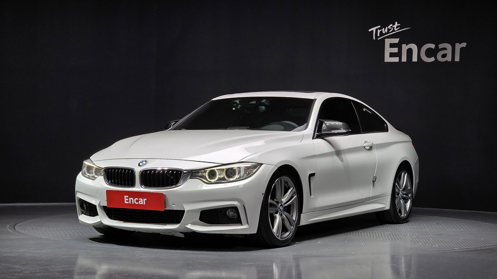 BMW 4 SERIES - View 1