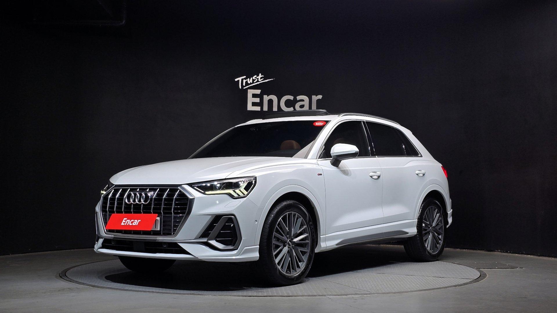 AUDI Q3 - View 1