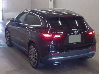 MERCEDES-BENZ GLA - 6