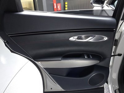 صورة مصغرة 15 لـ 2021 Genesis GV70