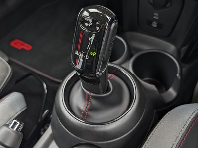 2020 MINI COOPER — миниатюра 18