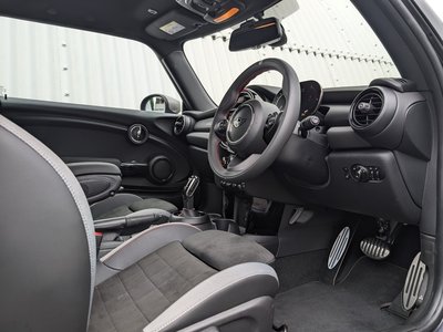 2020 MINI COOPER — миниатюра 14