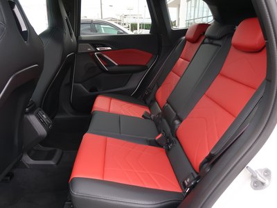2025 BMW X1 — миниатюра 18