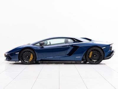 LAMBORGHINI AVENTADOR - 6