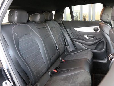 MERCEDES-BENZ EQC - 7